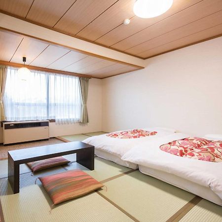Hotel Goryukan Hakuba Bagian luar foto