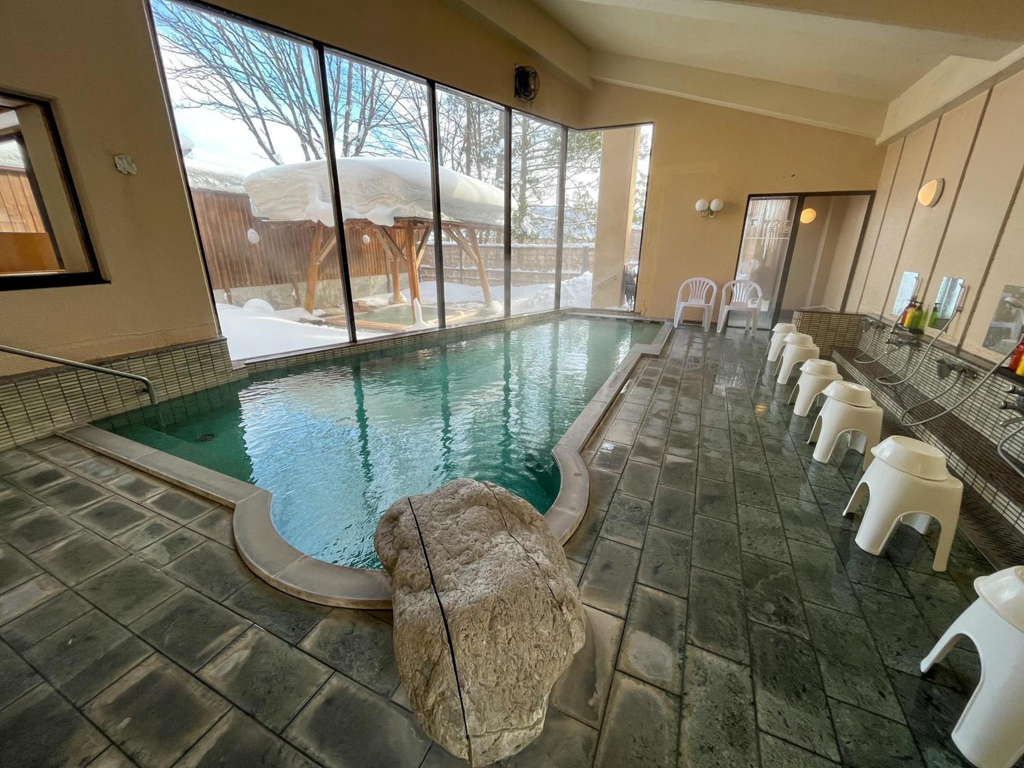 Hotel Goryukan Hakuba Bagian luar foto